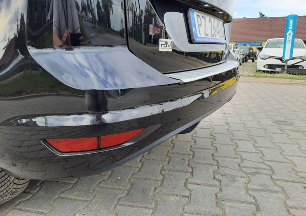 Volkswagen Touran cena 56900 przebieg: 185691, rok produkcji 2016 z Wadowice małe 667